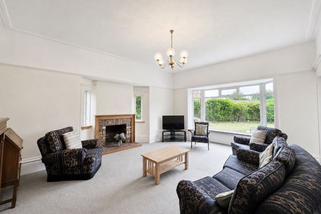 1 Vyner Road South, Prenton photo 3