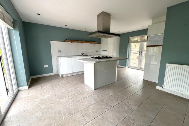 39, Baynham Road, Mitcheldean photo 2