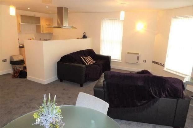 Thumbnail Flat to rent in Woolton Street, Woolton, Liverpool
