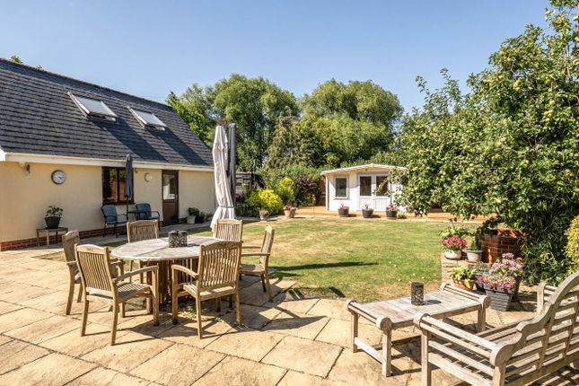 43, Westlands Lane, Beanacre photo 2