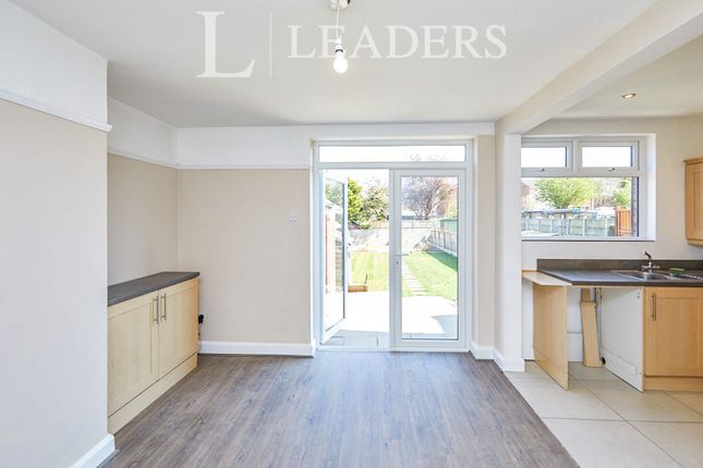 173, Kilbourne Road, Kilbourne Road photo 3
