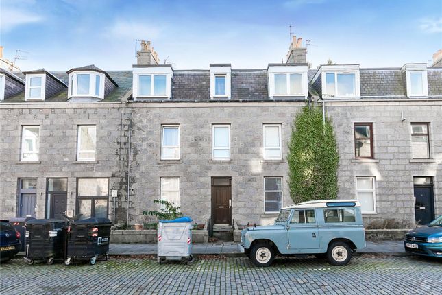 Thumbnail Flat to rent in 13B Claremont Street, Aberdeen, Aberdeenshire