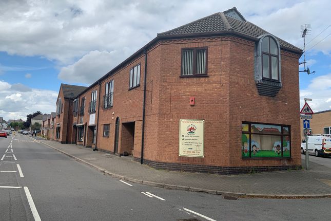 Thumbnail Flat to rent in High Street, Whetstone, Leicester