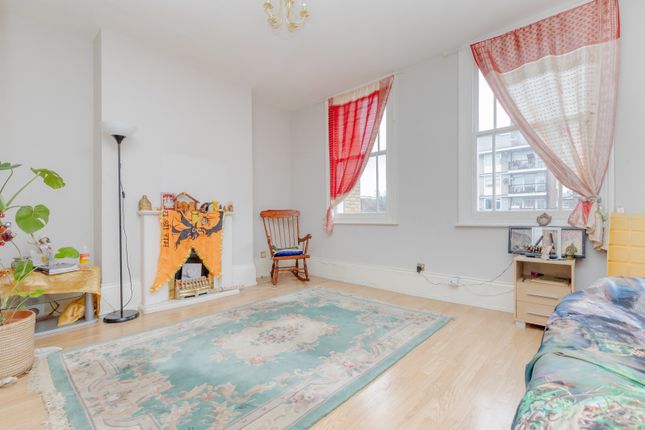 Thumbnail Flat to rent in Lorrimore Road, Walworth