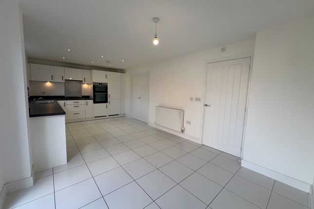 7, Baxter Close, Nottingham photo 4