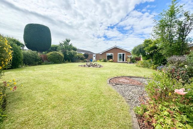 72, Mount Leven Road, Yarm photo 2