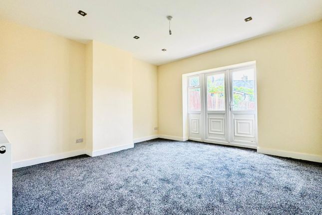 836, Green lane photo 2