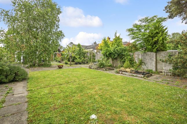 77, Lake Road, Verwood photo 3