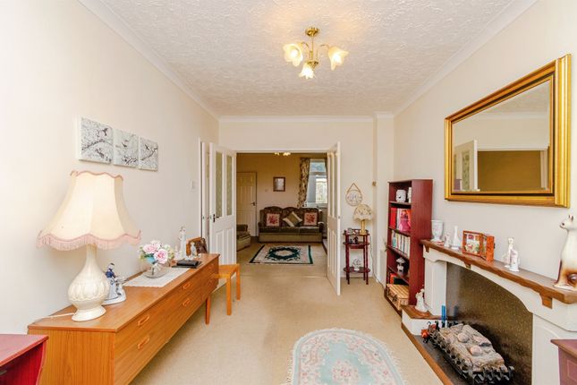 196, Hednesford Road, Cannock photo 4