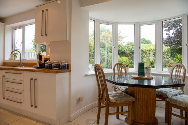 8, Belvedere Court, Leeds photo 4