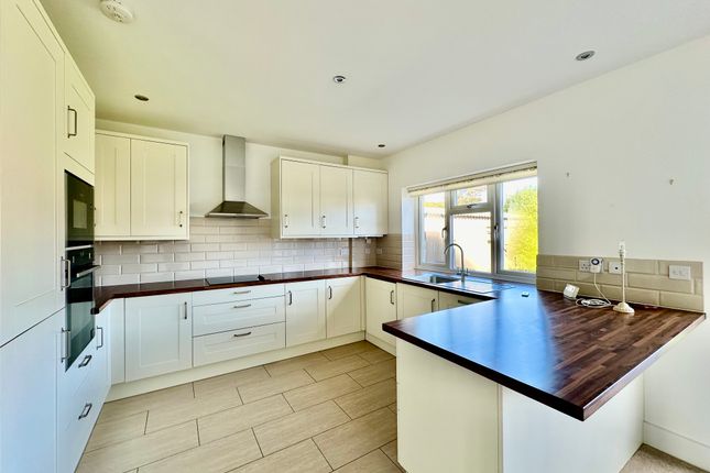 Northampton Lane, Southampton photo 5