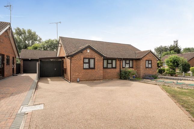 2-bed house on 98 The Silver Birches, Bedford, £300,000