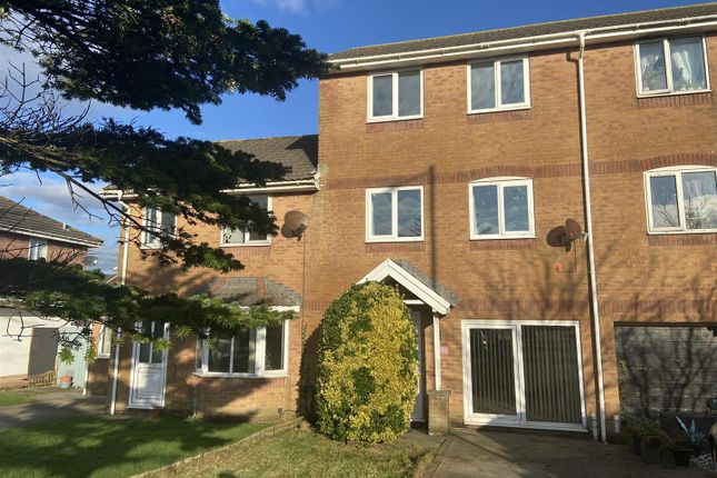 Thumbnail Town house for sale in Sandpiper Road, Llanelli