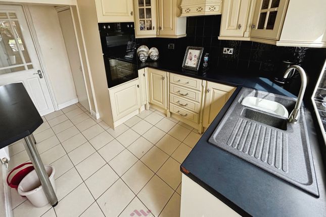 259, Broadway, Doncaster photo 2