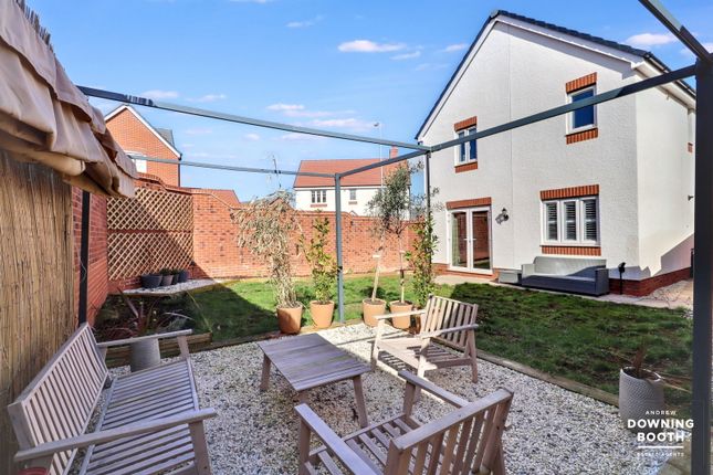 1, Child Close, Lichfield photo 4
