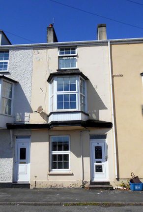 Thumbnail Terraced house to rent in Garth Road, Bangor