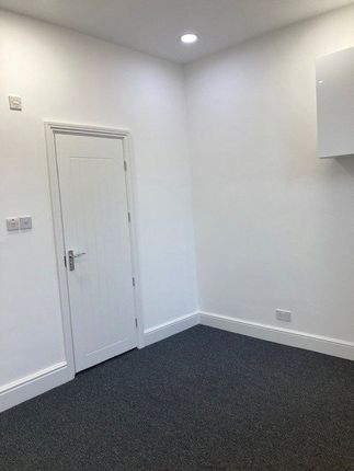 Studio to rent in Bickerton Road, Archway, London