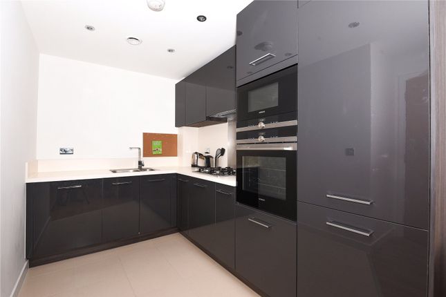 27 Swinton Court,, Mere Road, Sevenoaks photo 3
