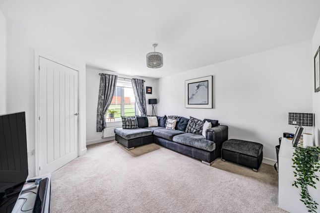 Terraced house for sale in Cashmere Drive, Andover