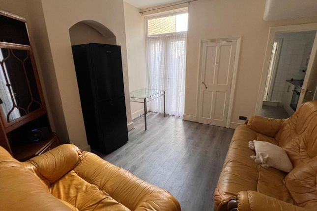 Thumbnail Terraced house to rent in Charlemont Road, London