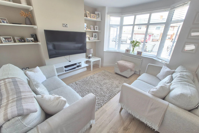 50, Suncote Avenue, Dunstable photo 2