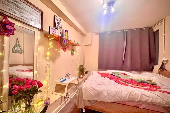 10, Penrith Close, London photo 3