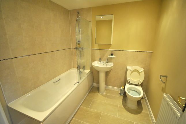 165, Bawtry Road, Doncaster photo 5