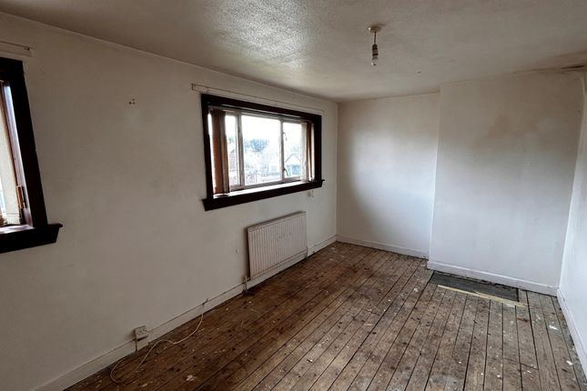 197, Livingstone Terrace, Irvine photo 3