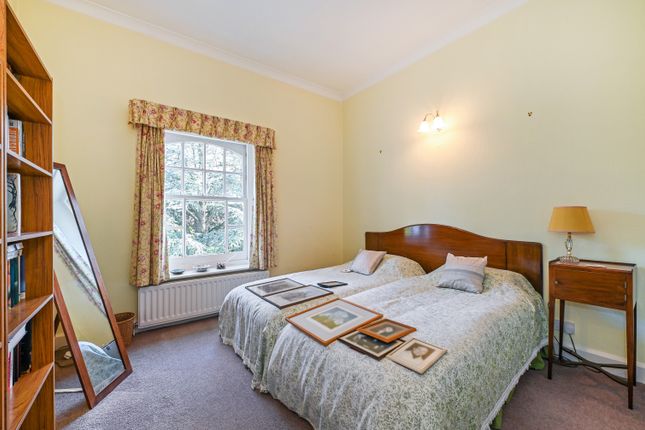 Flat for sale in Westgate, Chichester