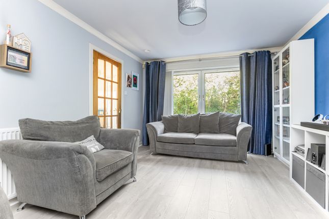 12, Westburn Park, Westburn, Edinburgh photo 3