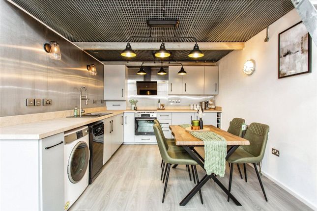 Flat 6, Rochford Lofts, Rochford photo 4