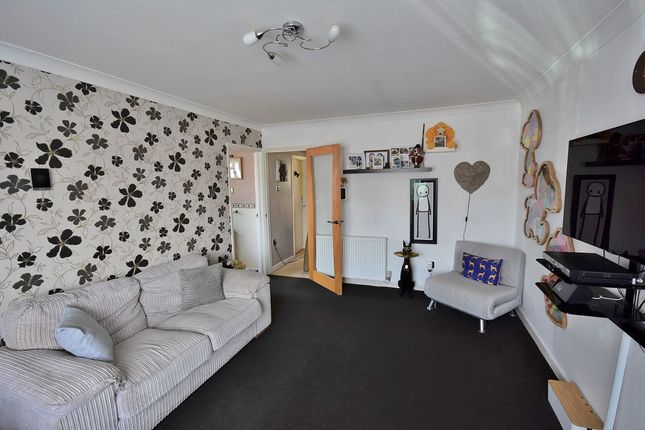 Quarry Road, Witney photo 3