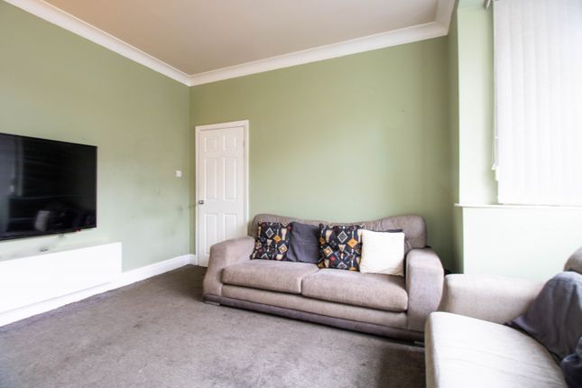 26, St. Martins View, Leeds photo 3
