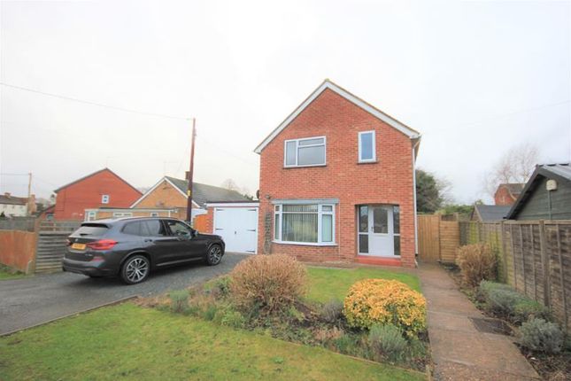3 bed detached house for sale in Lynton, Grove Crescent, Ryall, Upton Upon Severn WR8
