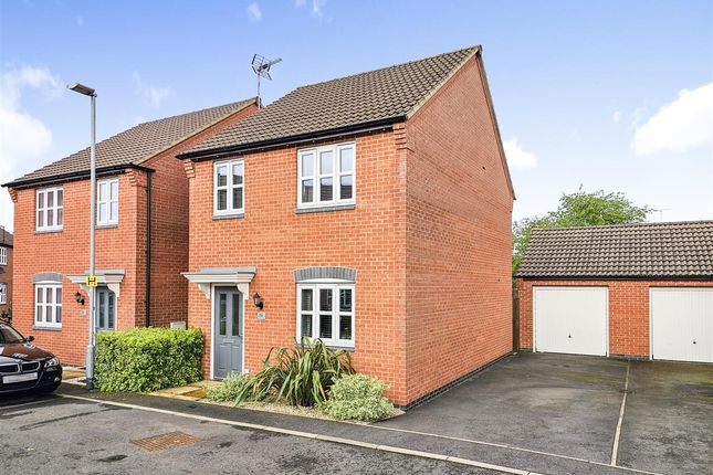 Thumbnail Detached house for sale in Cascade Close, Burton-On-Trent