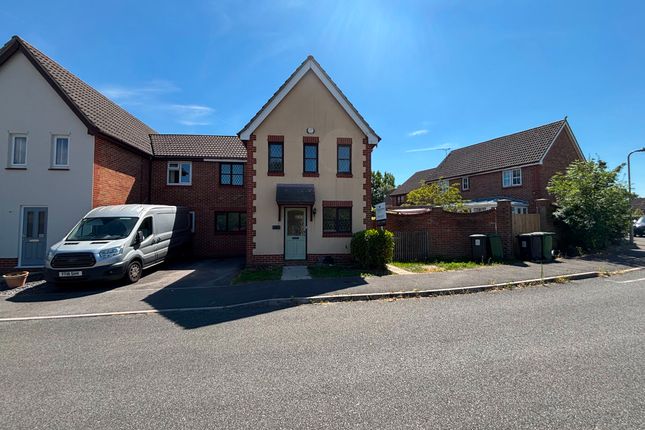 47 Upmill Close, Southampton photo 3