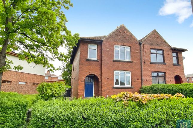 3-bed house on 32, Ravenshouse Road, Dewsbury, £155,000