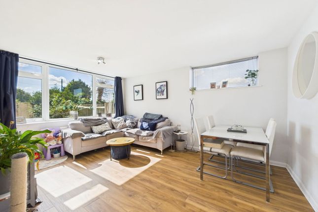 1, Vinery Court, Salvington photo 2