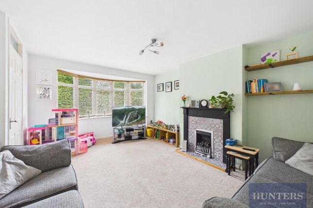 149, Broad Oak Way, Cheltenham photo 2