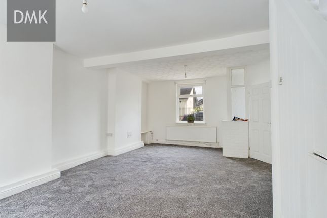 3 Walters Terrace, Merthyr Tydfil photo 2