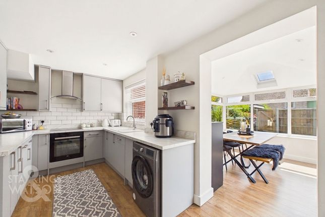 10 Selwyn Drive, Great Yarmouth photo 3