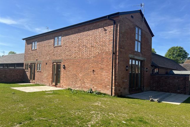 Thumbnail Barn conversion to rent in Upton Road, Powick, Worcester