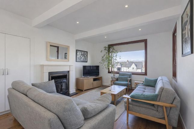 9, Westergreens Avenue, Kirkintilloch photo 3
