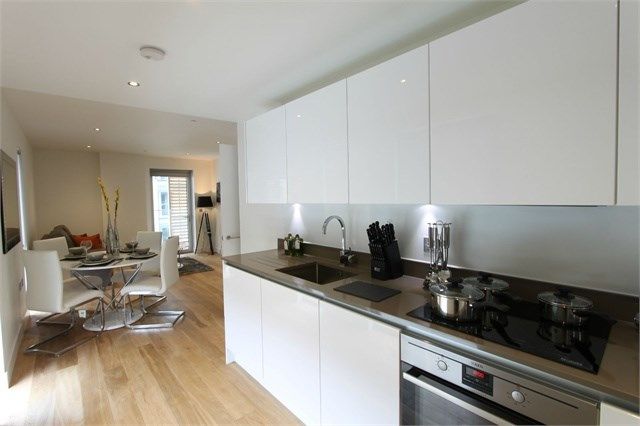 Thumbnail Flat to rent in Love Lane, Greenwich, Woolwich