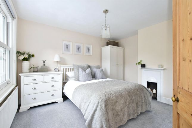 End terrace house for sale in Gossoms End, Berkhamsted, Hertfordshire