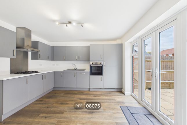 16, Wells Road, Nottingham, NG12 4JR photo 2