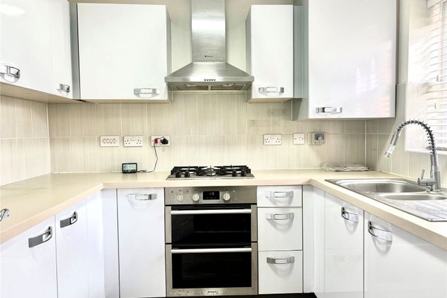 22, Calgarth Avenue, Cheshire photo 2