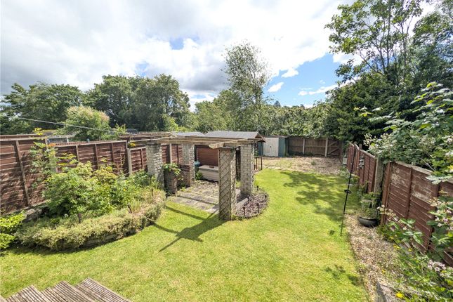 10, Clover Grove, Telford photo 3