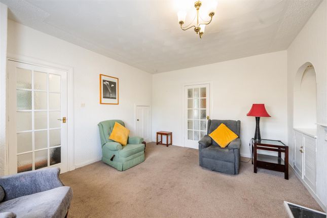22, Deans Avenue, Glasgow photo 4
