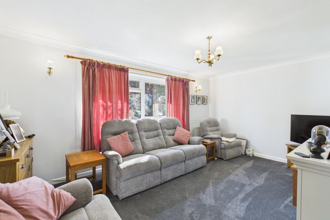 25, Woodland Avenue, Bridgwater photo 4